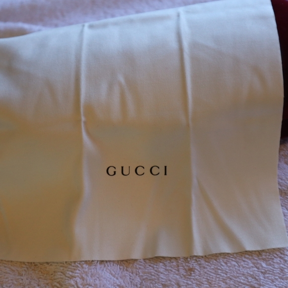 Gucci Sunglasses - Picture 5 of 11